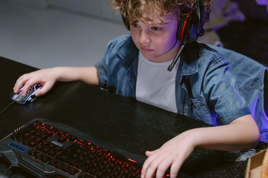 how to tell if a browser game is age-appropriate